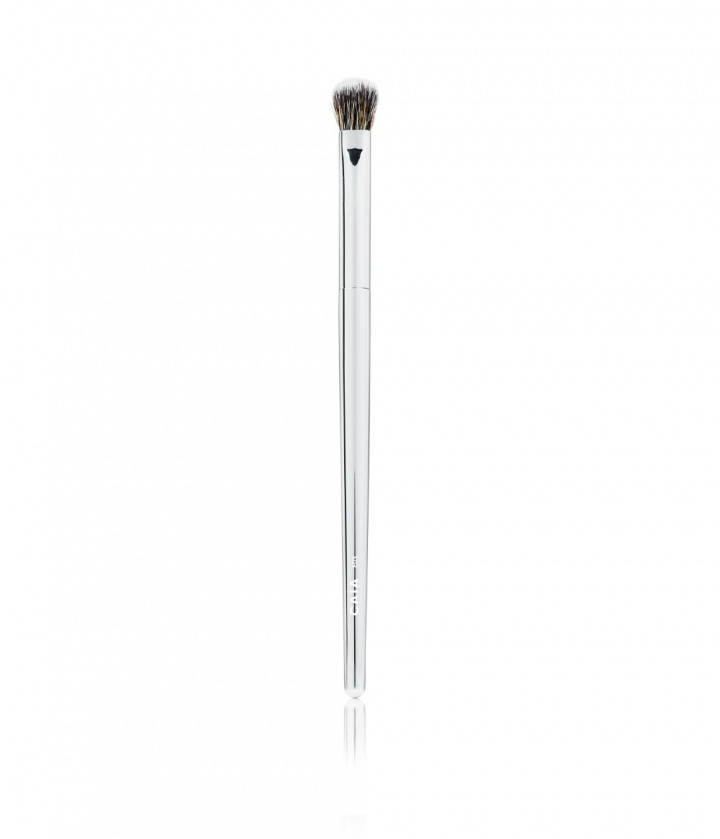TAPERED BLENDING BRUSH 03 in de groep KWASTEN & TOOLS / KWASTEN / Oogschaduwborstels bij CAIA Cosmetics (CAI104)