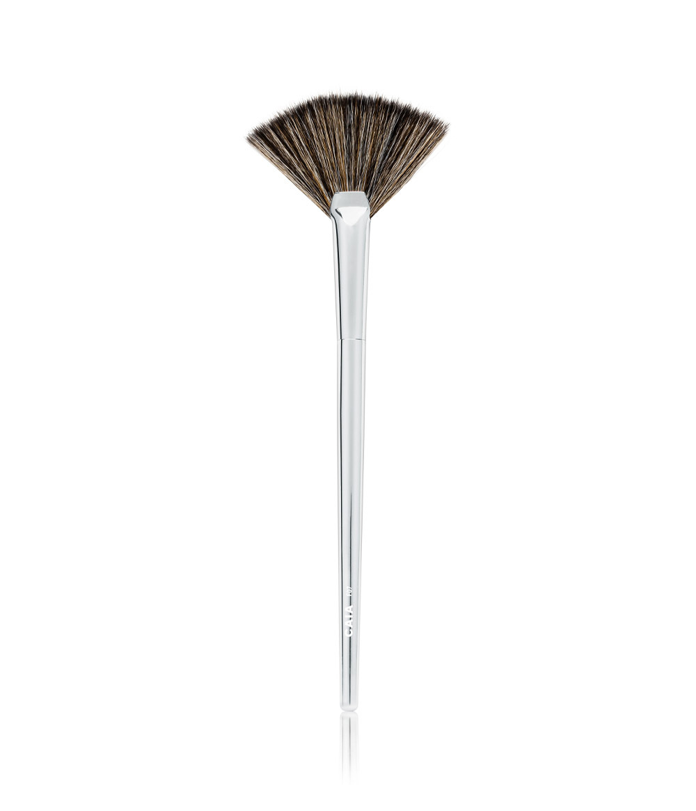 HIGHLIGHTER FAN BRUSH F07 in de groep KWASTEN & TOOLS / KWASTEN / Make-Up Kwasten bij CAIA Cosmetics (CAI144)