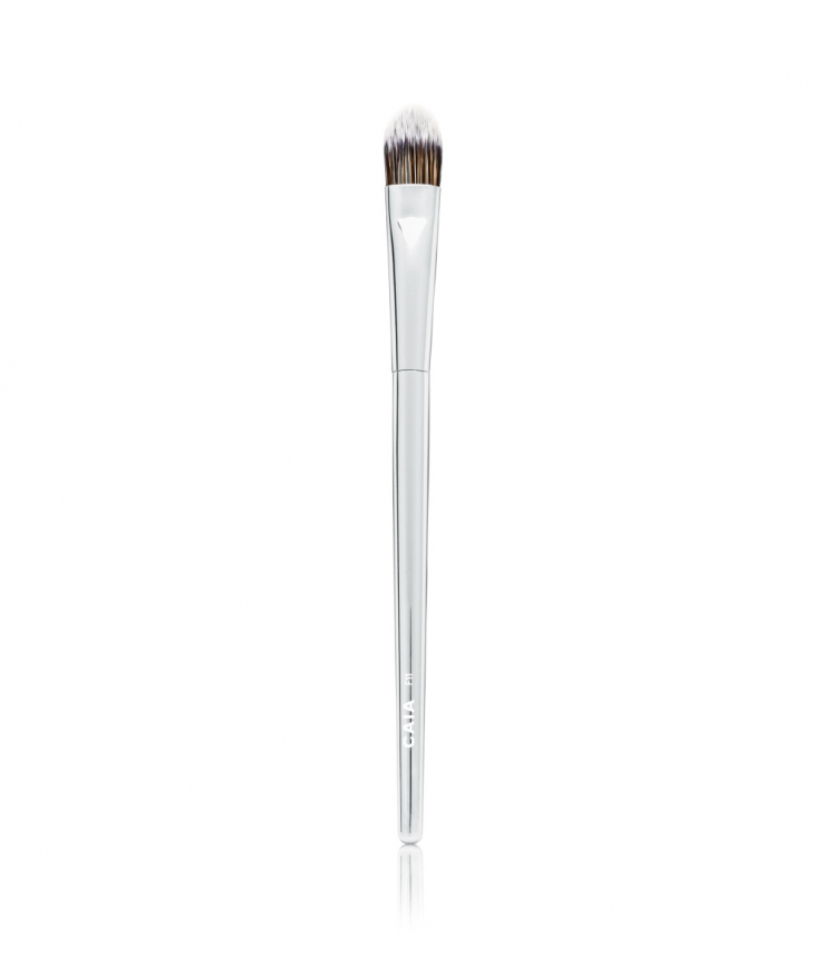PRECISION CONCEALER BRUSH F11