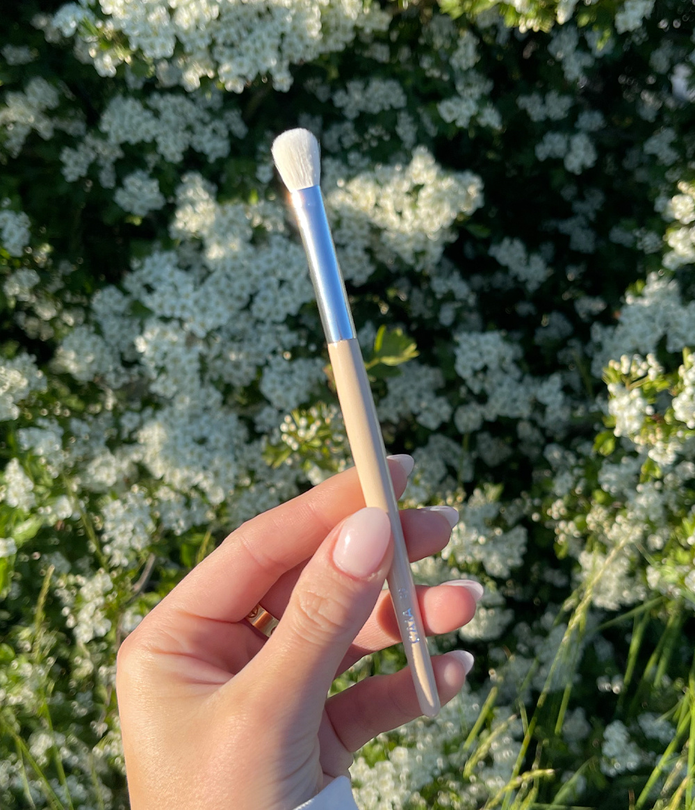 FLAT BLENDING BRUSH 19  FLAT BLENDING BRUSH 19