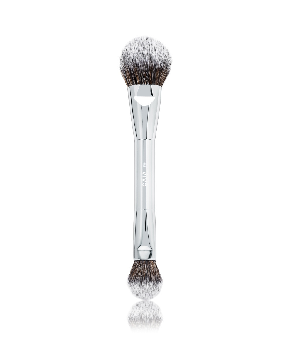 DUO POWDER BRUSH 19 in de groep KWASTEN & TOOLS / KWASTEN / Make-Up Kwasten bij CAIA Cosmetics (CAI524)