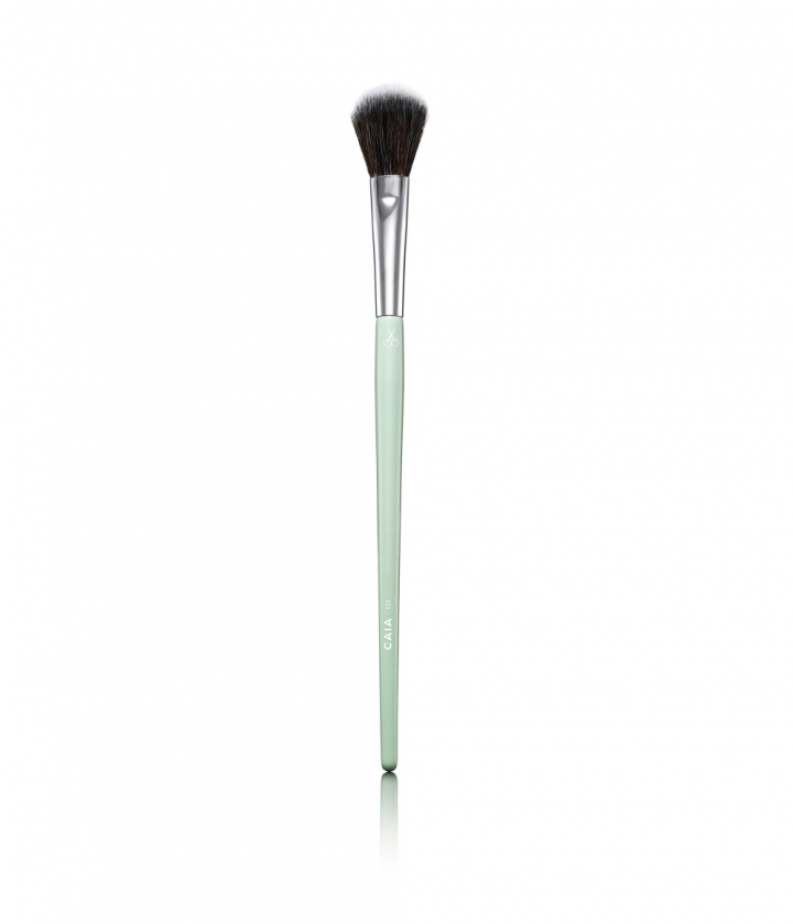 DETAILED HIGHLIGHTER BRUSH 23 in de groep KWASTEN & TOOLS / KWASTEN / Make-Up Kwasten bij CAIA Cosmetics (CAI537)