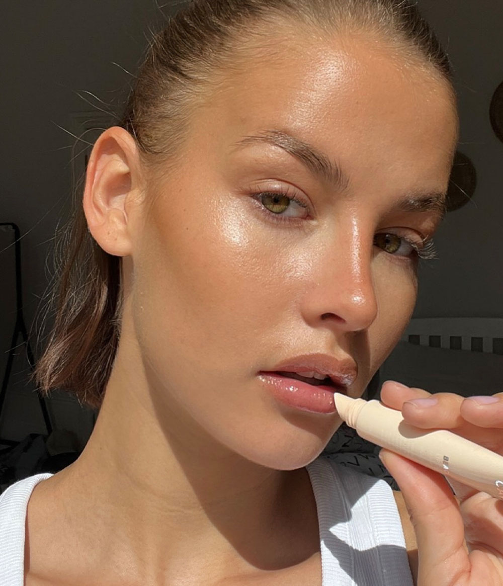 BEACH LIP SPF 30 LIP OIL BEACH LIP SPF 30 LIP OIL